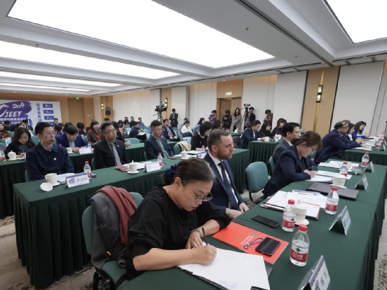 2024中國國際教育巡回展暨留學英才招聘會信息發布活動在京成功舉行